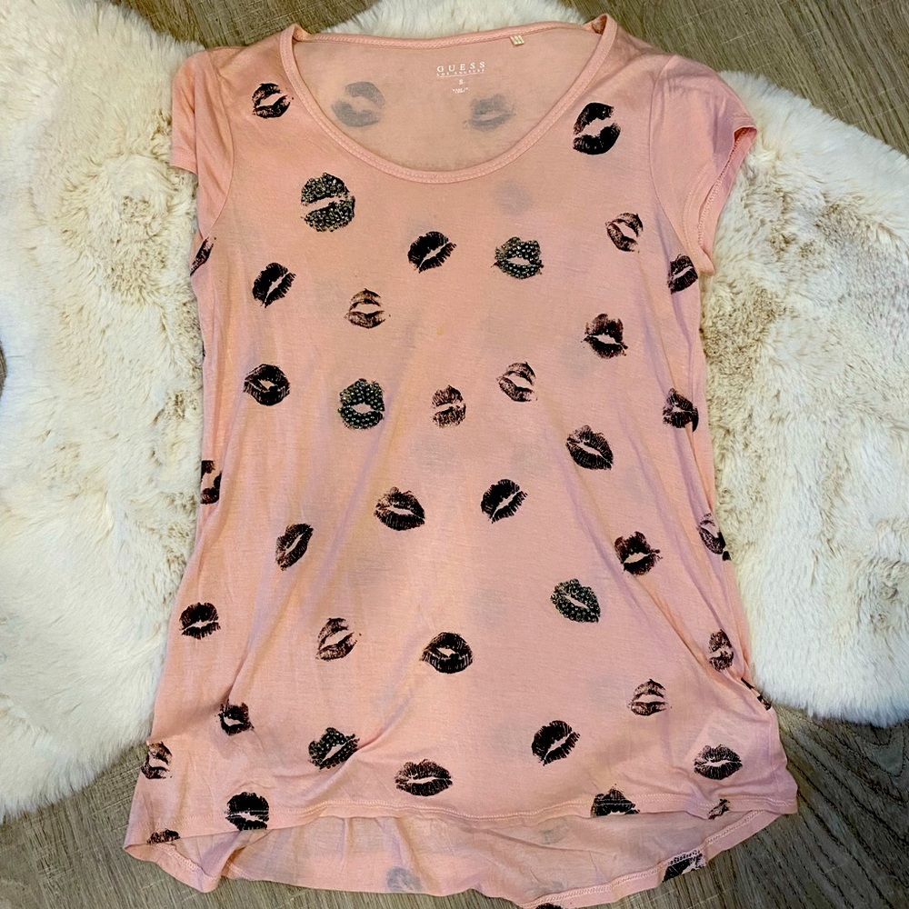 GUESS pink T-shirt, clean closet! Great condition!